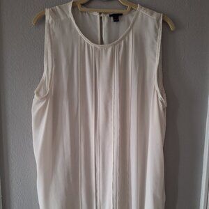 Ann Taylor Off White Pleated Blouse, Sleeveless Size XL